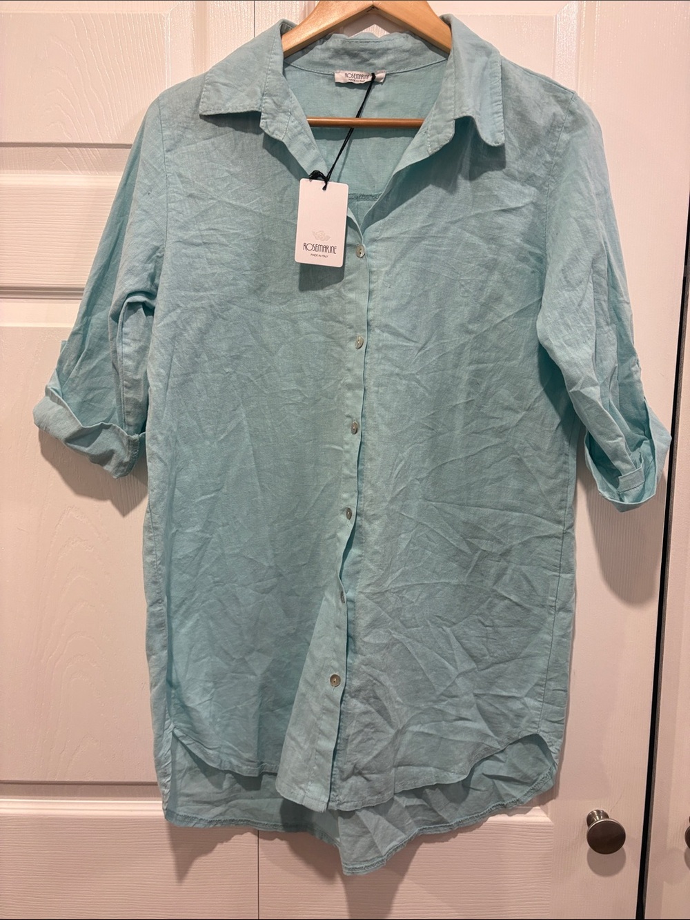 NWT 100% Linen Light Aqua Women’s Button-Down Shirt with Roll-Tab Sleeves